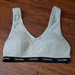 Calvin Klein Heather Gray Chic Feminine Cozy Lounge Ribbed Bralette Size Large